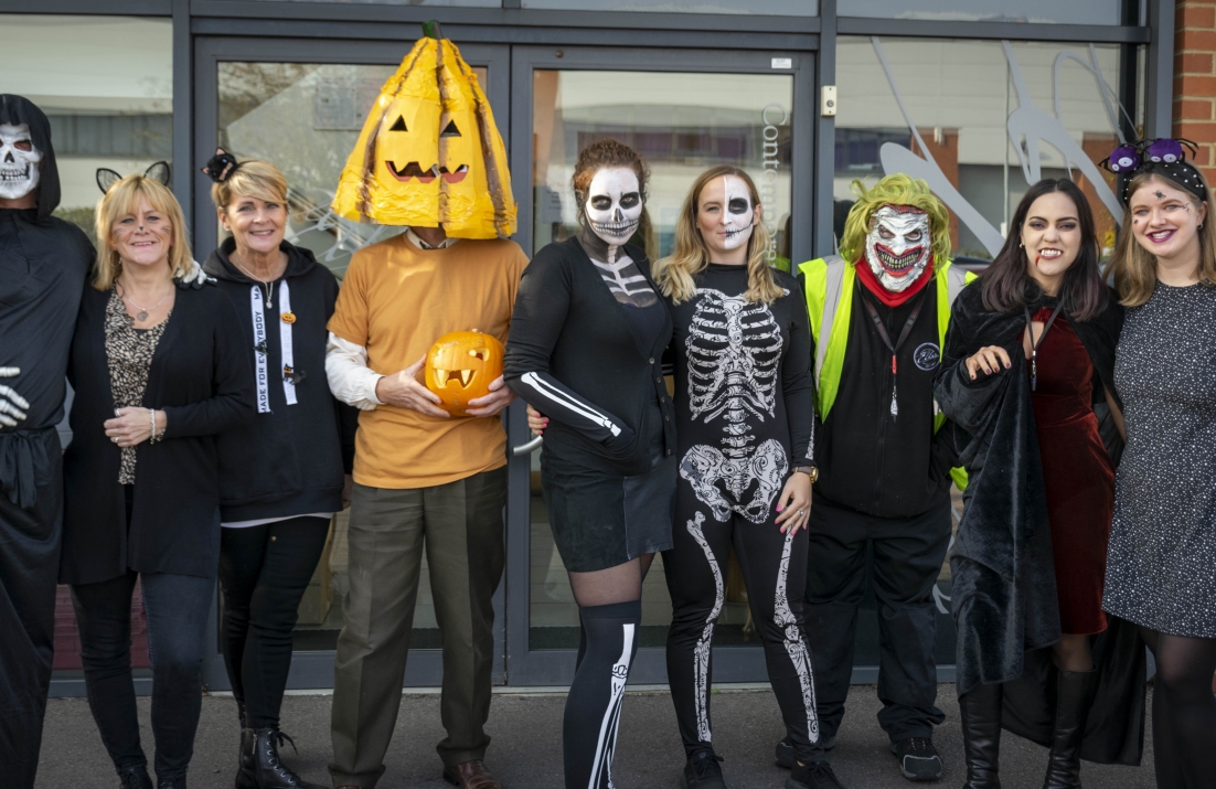 Team Photo Halloween