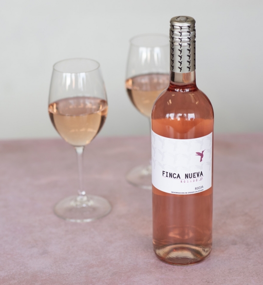Finca Nueva Rose Wine